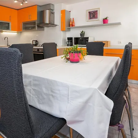 Peaceful & Fully Equipped 1Br - Beach Place To Be Split Exterior photo