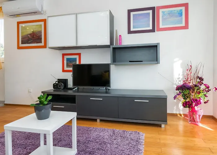 Peaceful & Fully Equipped 1Br - Beach Place To Be